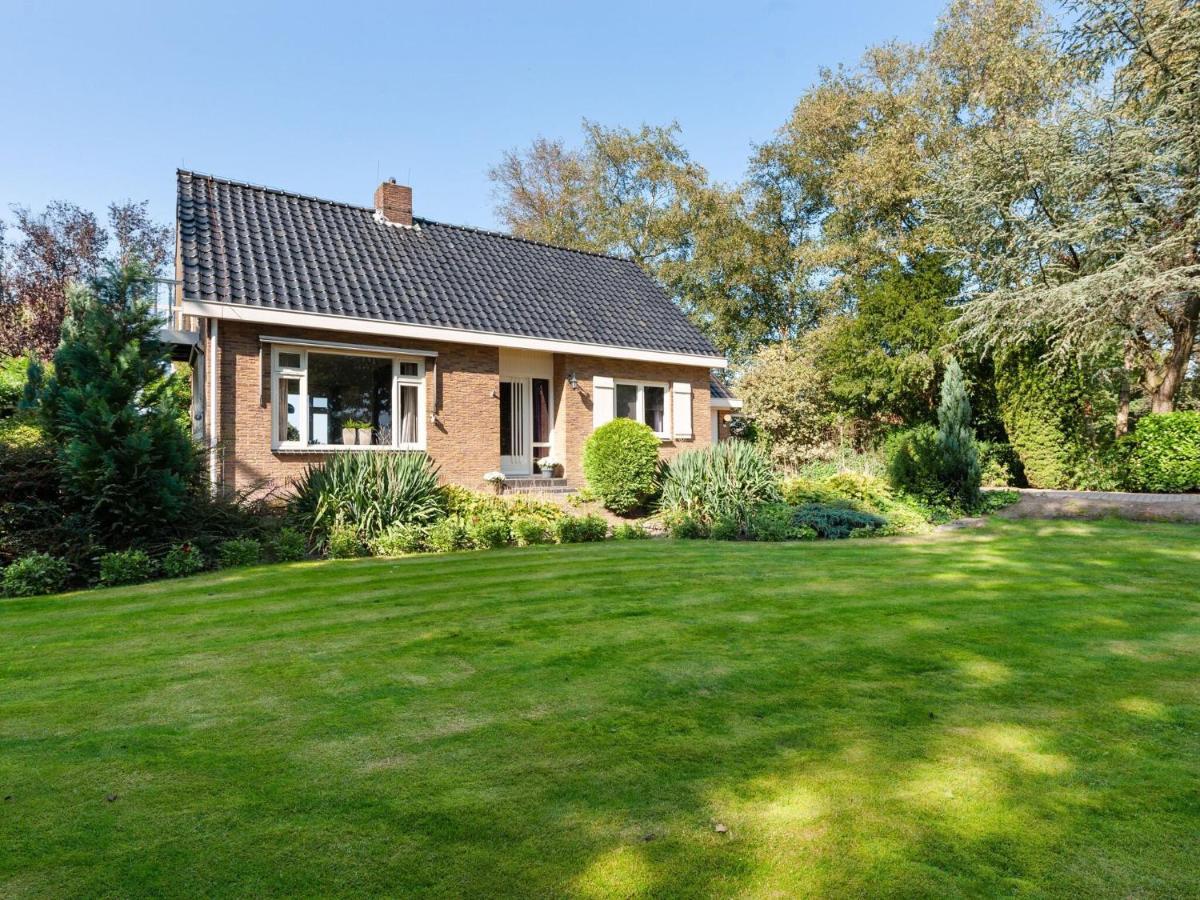Cozy Vacation Home With A Private Garden Mantinge Extérieur photo