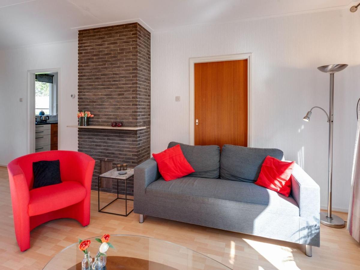 Cozy Vacation Home With A Private Garden Mantinge Extérieur photo